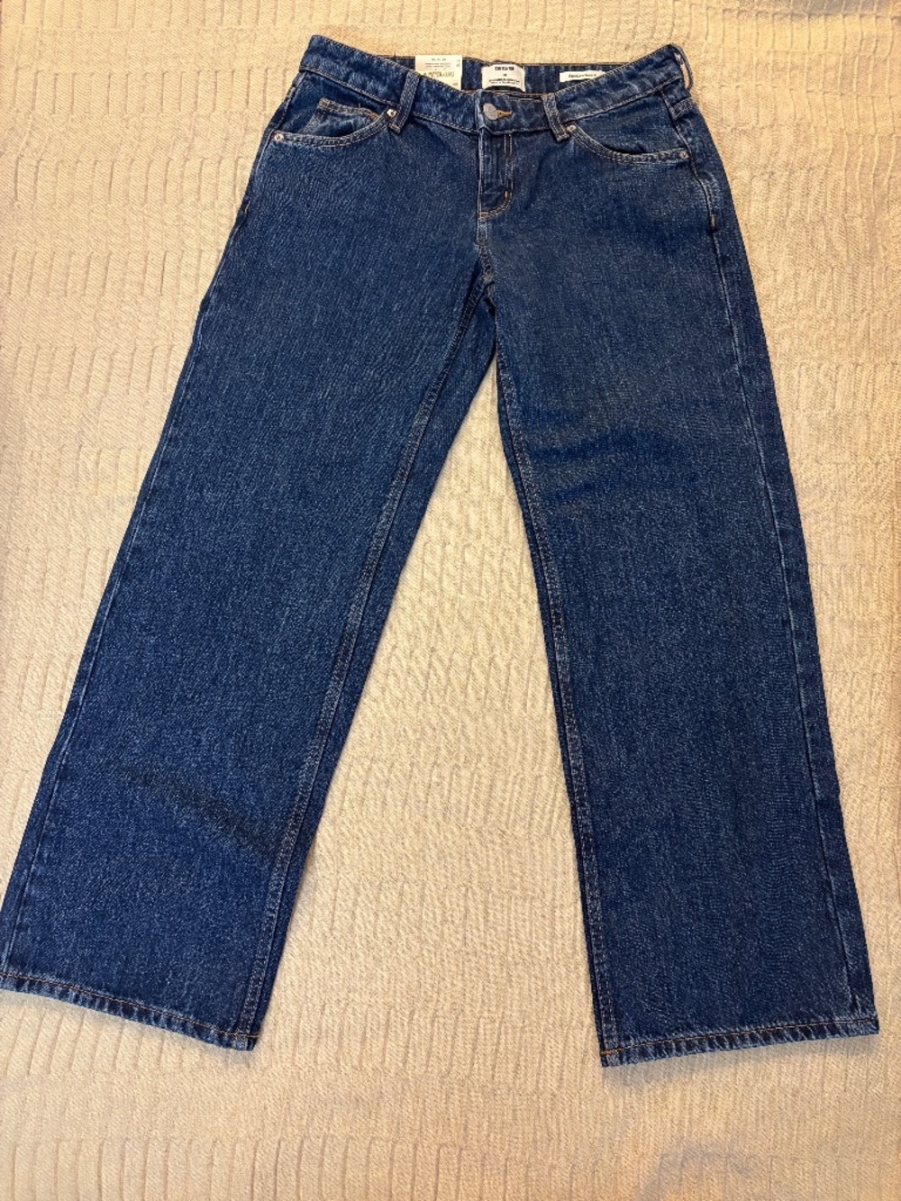 Cotton On Petite Low Rise Straight Leg Jeans. Size 28, brand new with tag.